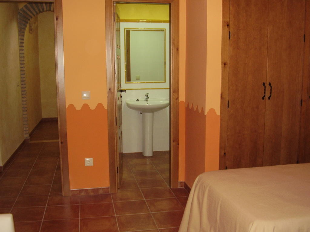 Casa De Los Diezmos Alborge Habitación foto